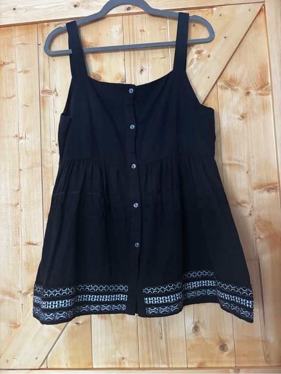 Anthropologie Tops - Anthropologie Amit Aggarwal Olivia Embroidered Button Back Tank Top Large